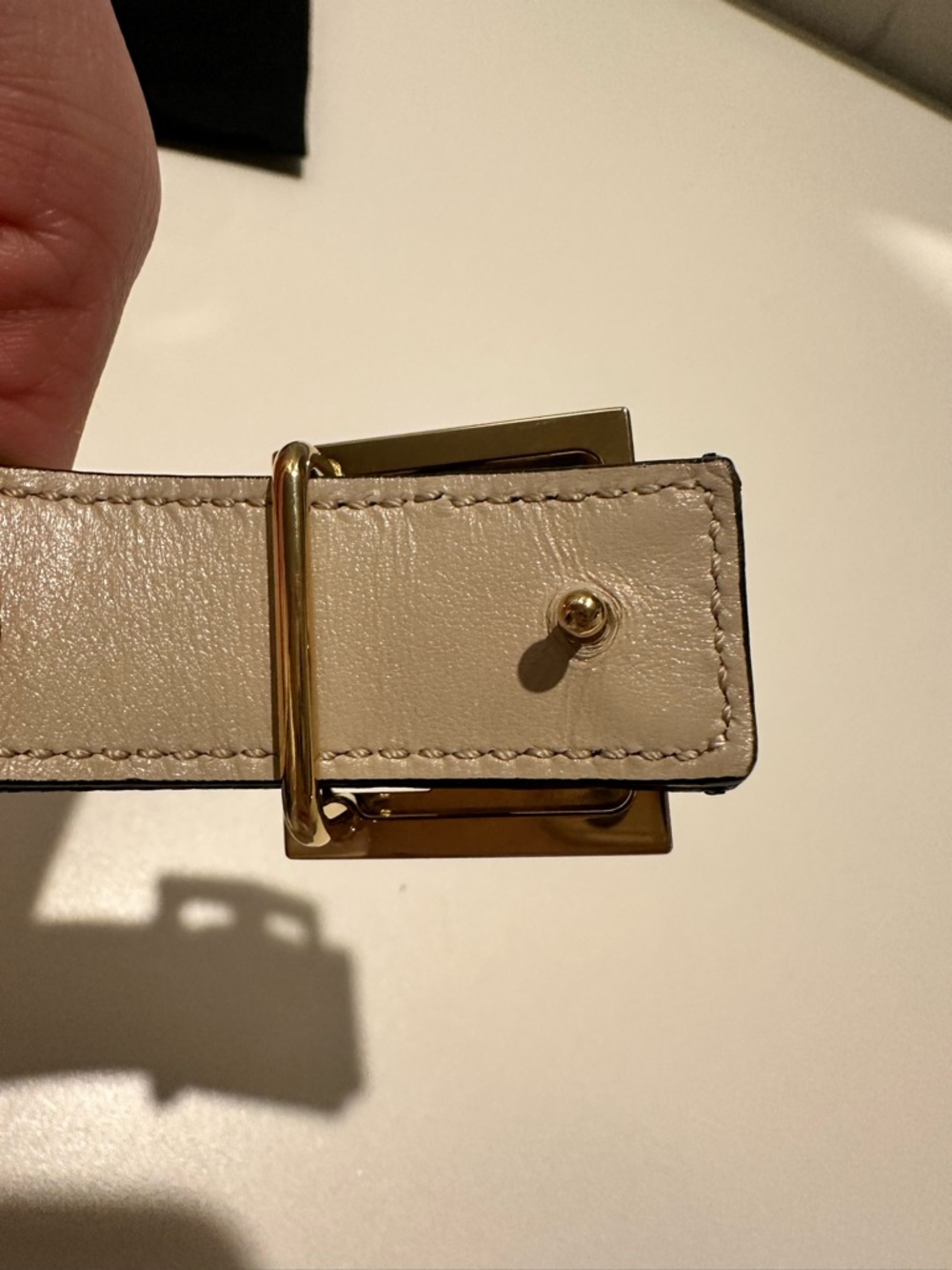 Givenchy 4G Buckle Reversible Leather Belt - Picture 7 of 7